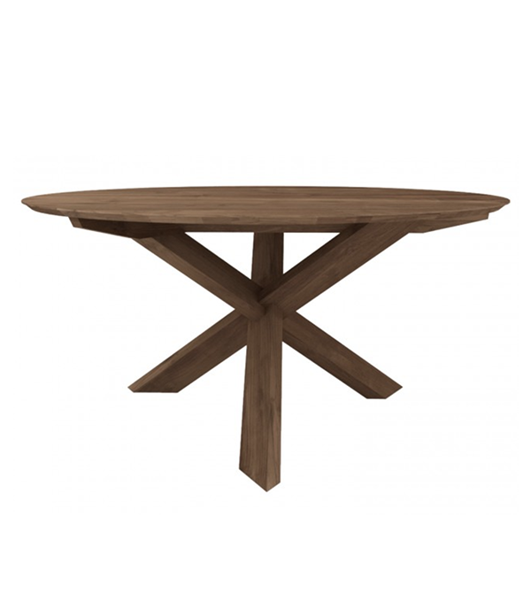 Circle dining table